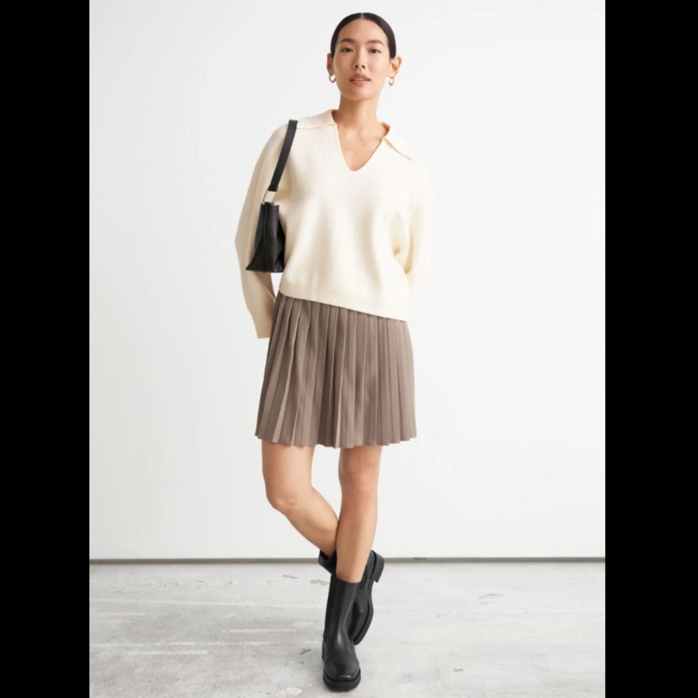 & Other Stories pleated skirt NWT